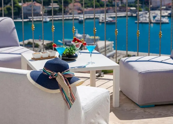 Nia Deluxe & Elegance شقة *