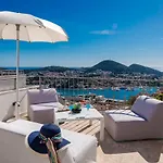 Διαμέρισμα Nia Deluxe & Elegance
