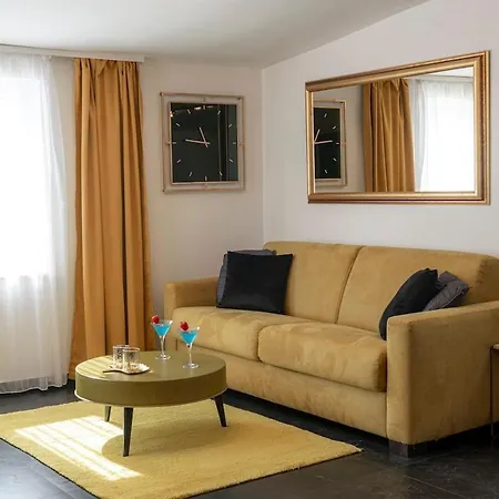 דירה Nia Deluxe & Elegance *