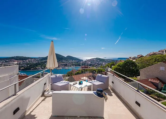 Nia Deluxe & Elegance *